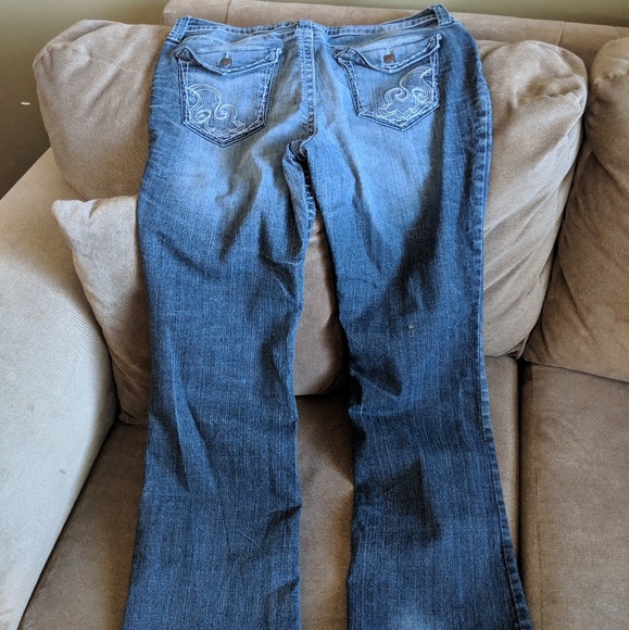 Jeans - Picture 2 of 2